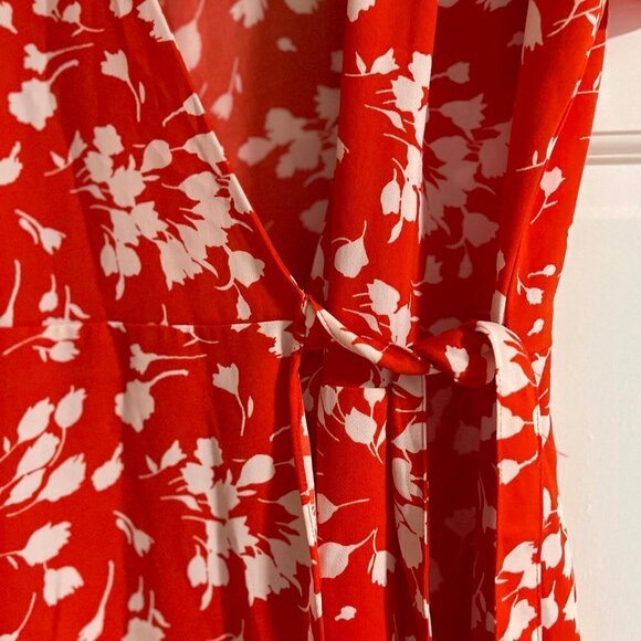 J Crew Mini Floral Wrap Dress Red Size 6 - Picture 5 of 9